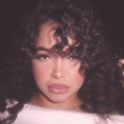🦋's profile picture