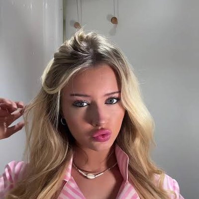 OneoftheHuzz's profile picture