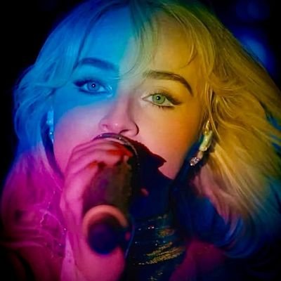 selenabrina's profile picture