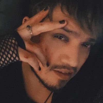 ẄØŁƑƑƐ 🐺's profile picture