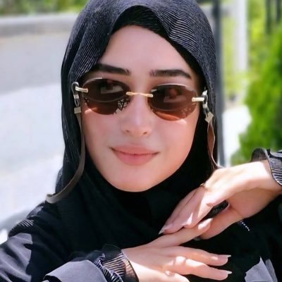 Persian Girl 🎒's profile picture