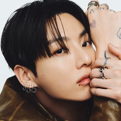 jungkook admirer's profile picture