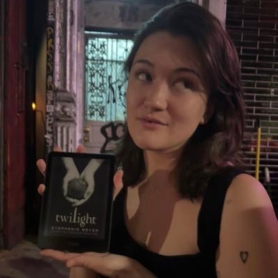 madi ✰'s profile picture