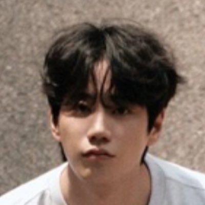 maedi718273's profile picture
