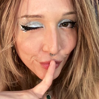shes_ella_rishe's profile picture