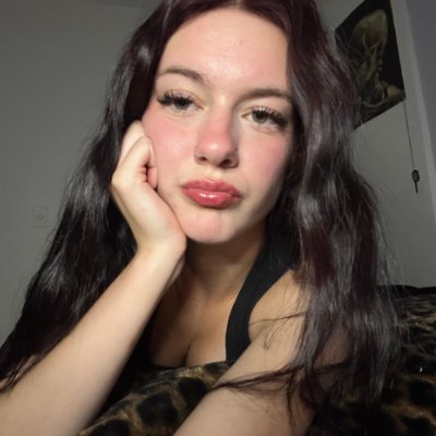 ˙✧˖°zคгเค ༘ ⋆｡˚'s profile picture