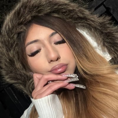 gloriegrl's profile picture