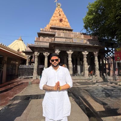 Desidudewithsign's profile picture