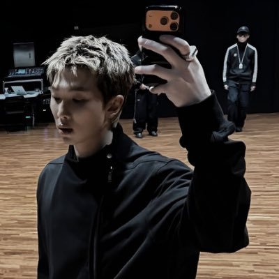 Bê⁷ 🐧🌸's profile picture