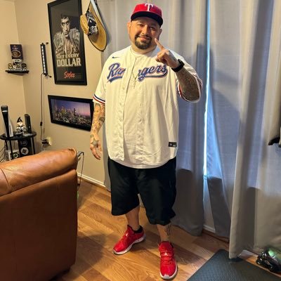 Kurby✭D😈's profile picture