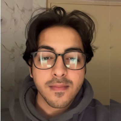 عبداللہ's profile picture