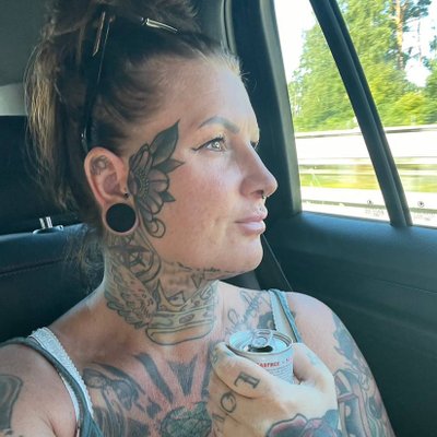 Roxy's profile picture