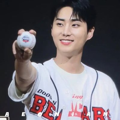 태산..'s profile picture