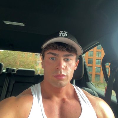 Lewis's profile picture