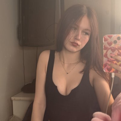 ǟɛȶɦɛʀǟ's profile picture