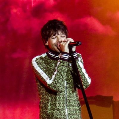 tofi ×͜×'s profile picture