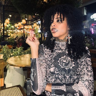 smerald_ebony's profile picture