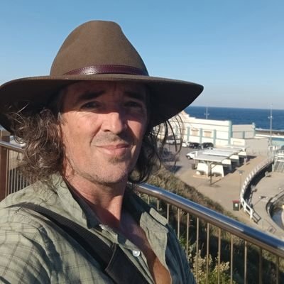 oneleftshoe's profile picture