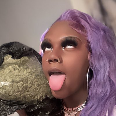 S3XWTRECYY's profile picture