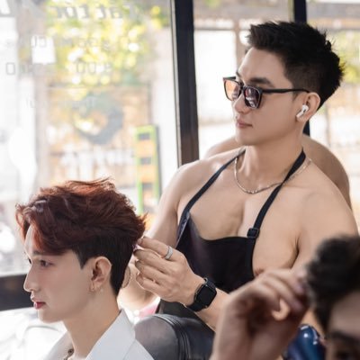 ICE BARBERSHOP's profile picture