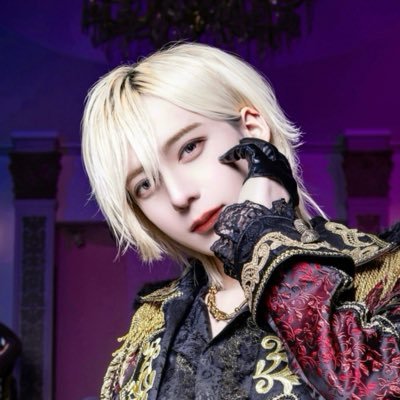 izryo's profile picture