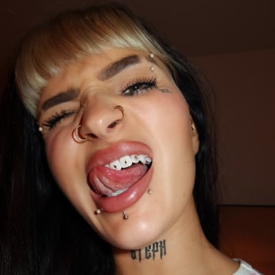 STEPH DE LANDER's profile picture