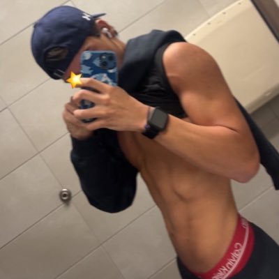 nickianadelray's profile picture