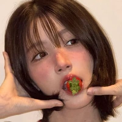 lia🍓 rest.'s profile picture