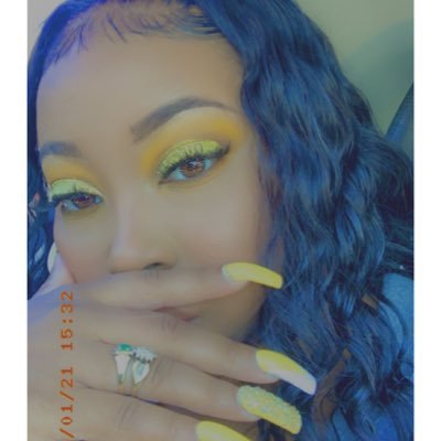 AuraAira ✨🍯's profile picture