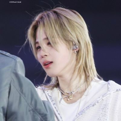 V1cotmNfBOFnLIO's profile picture