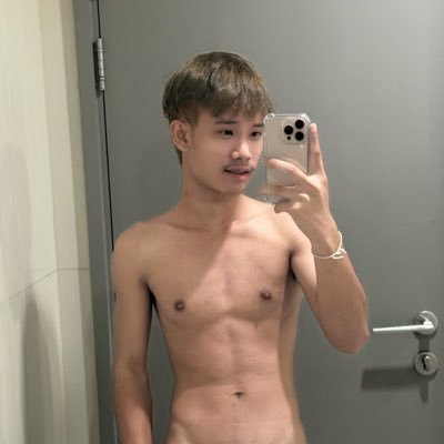 ZEEMON1223's profile picture