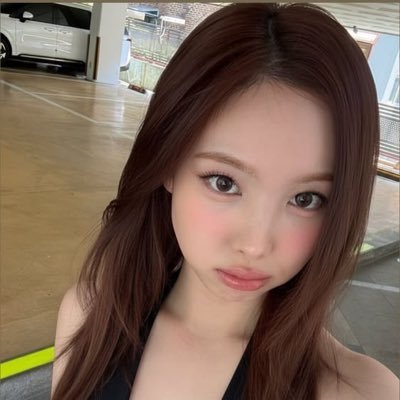 jia | atheart 🪩's profile picture