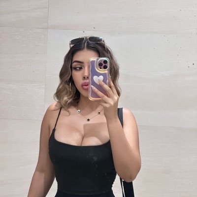 chiquipaww's profile picture