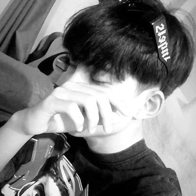Piyawat's profile picture