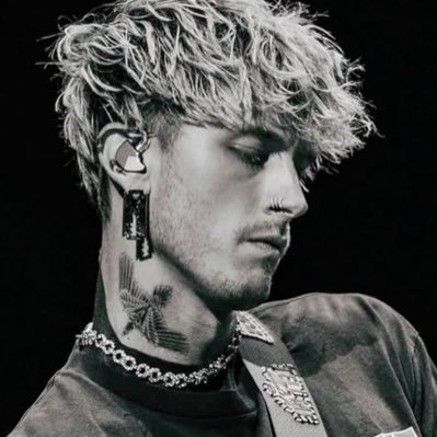 colsoncontent's profile picture