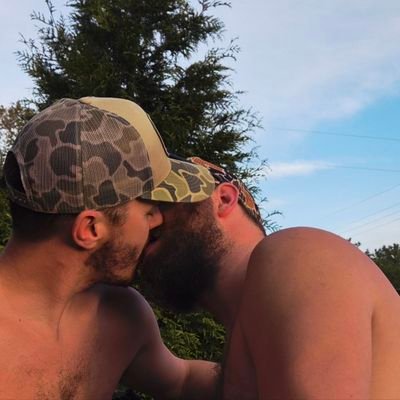 CuntryHung 🍑🍆 OnlyFans 😈's profile picture