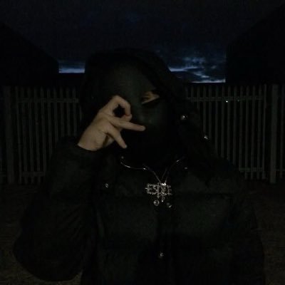🦇's profile picture