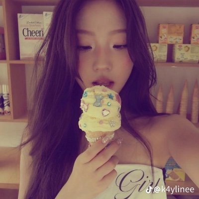lilachisper's profile picture