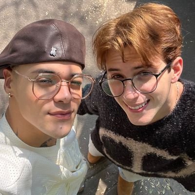 mariana ✶ ᵈᵘᵃˡ's profile picture