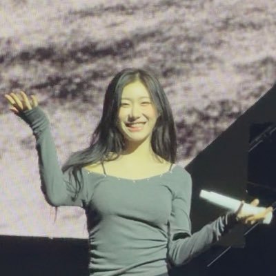 r | SAW ITZY 🍭's profile picture
