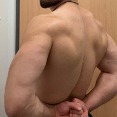 bjaryhswn's profile picture