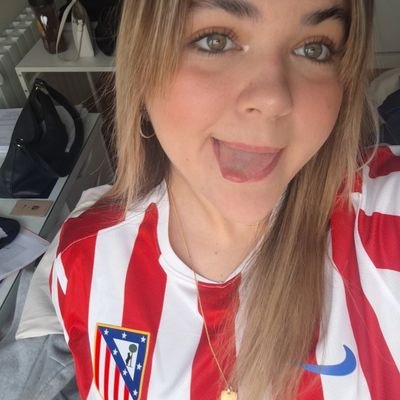 ᴄᴀɴᴅᴇ 🧨's profile picture