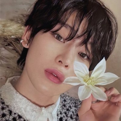 ae's profile picture