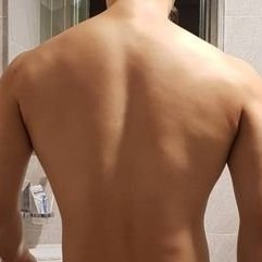 dojinyk5's profile picture