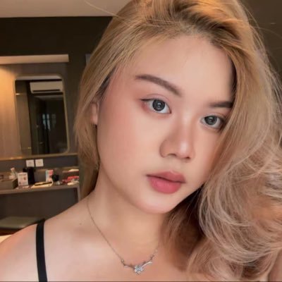 Nona Cici's profile picture