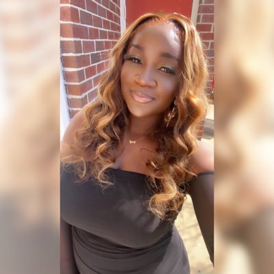 mzlizzybet's profile picture
