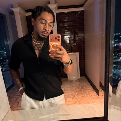 SheluvsTre's profile picture