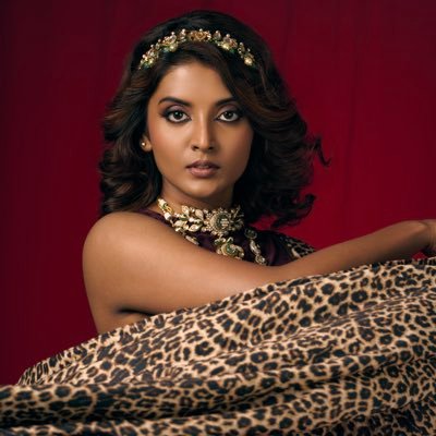 Nivedhithaa Sathish's profile picture