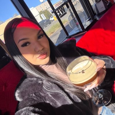 AnnaliciaLima's profile picture