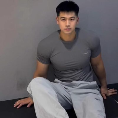 Gr`'s profile picture